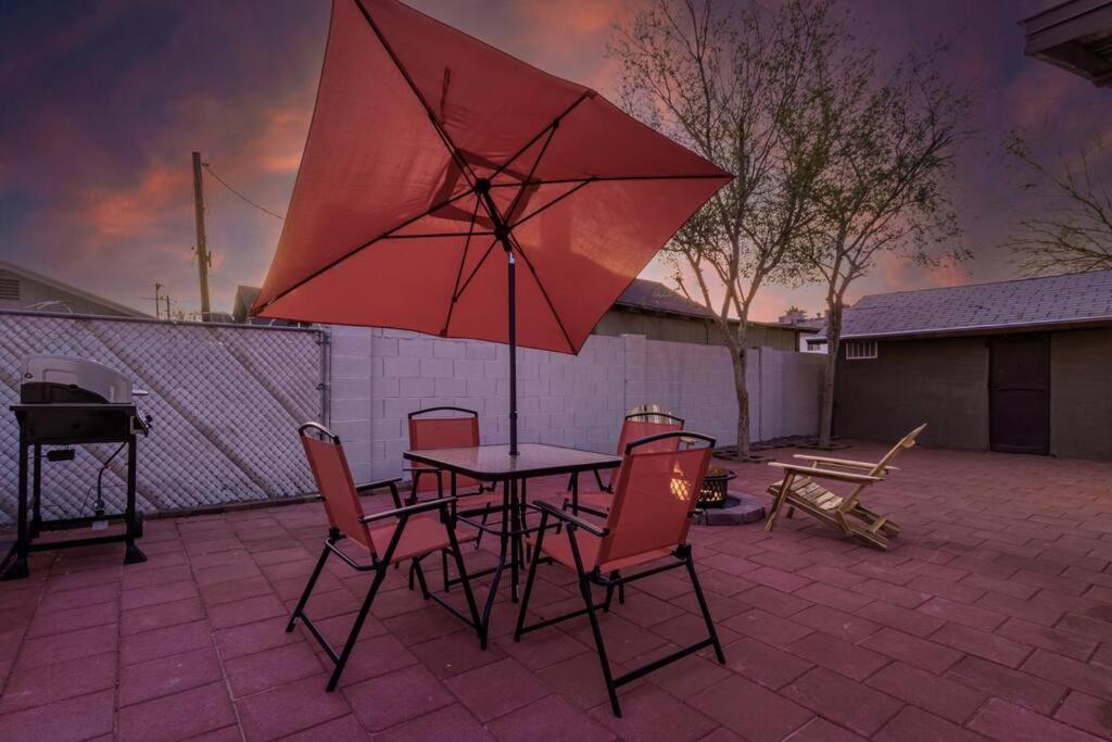 Your Downtown With California King Bed Unit A Appartement *